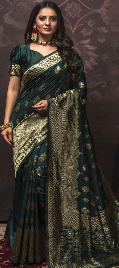 Silk Traditional Saree in Green with Weaving Work-1734588